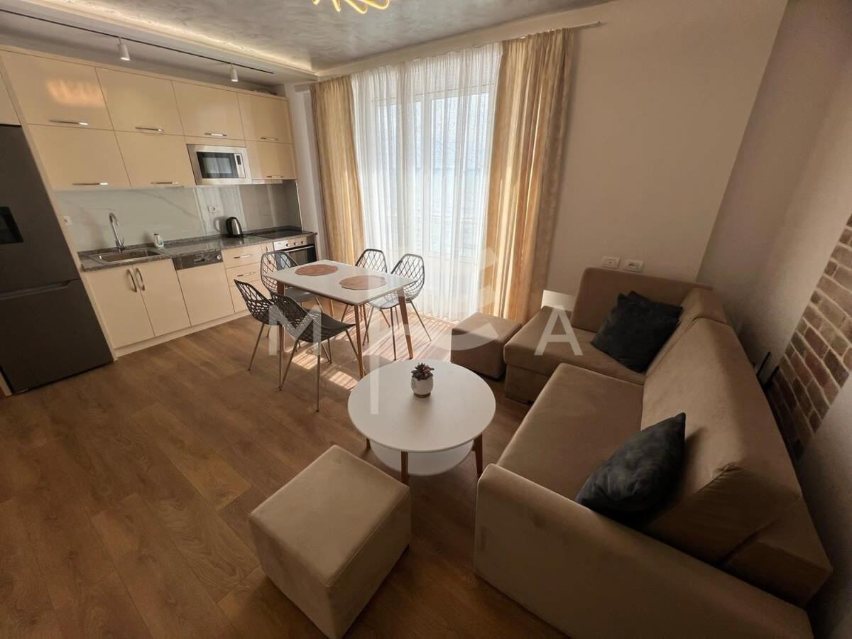 Yacht Club 573 Apartamento Durrës Exterior foto