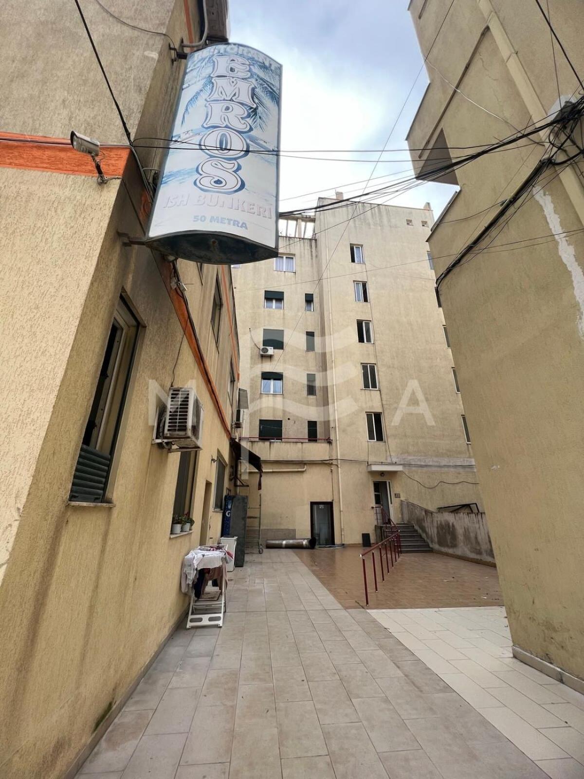 Yacht Club 573 Apartamento Durrës Exterior foto